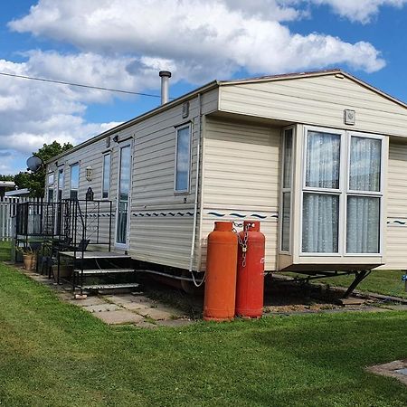King'S Caravan Park, Caravan To Sleep 6 People Chapel Saint Leonards Εξωτερικό φωτογραφία